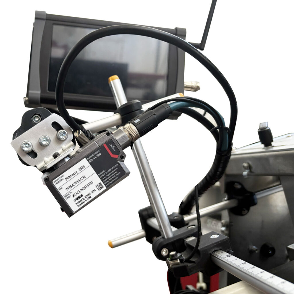 Avoid mix-ups by verifying the material you are feeding right at your F350 SC friction feeder. Ideal before packaging.